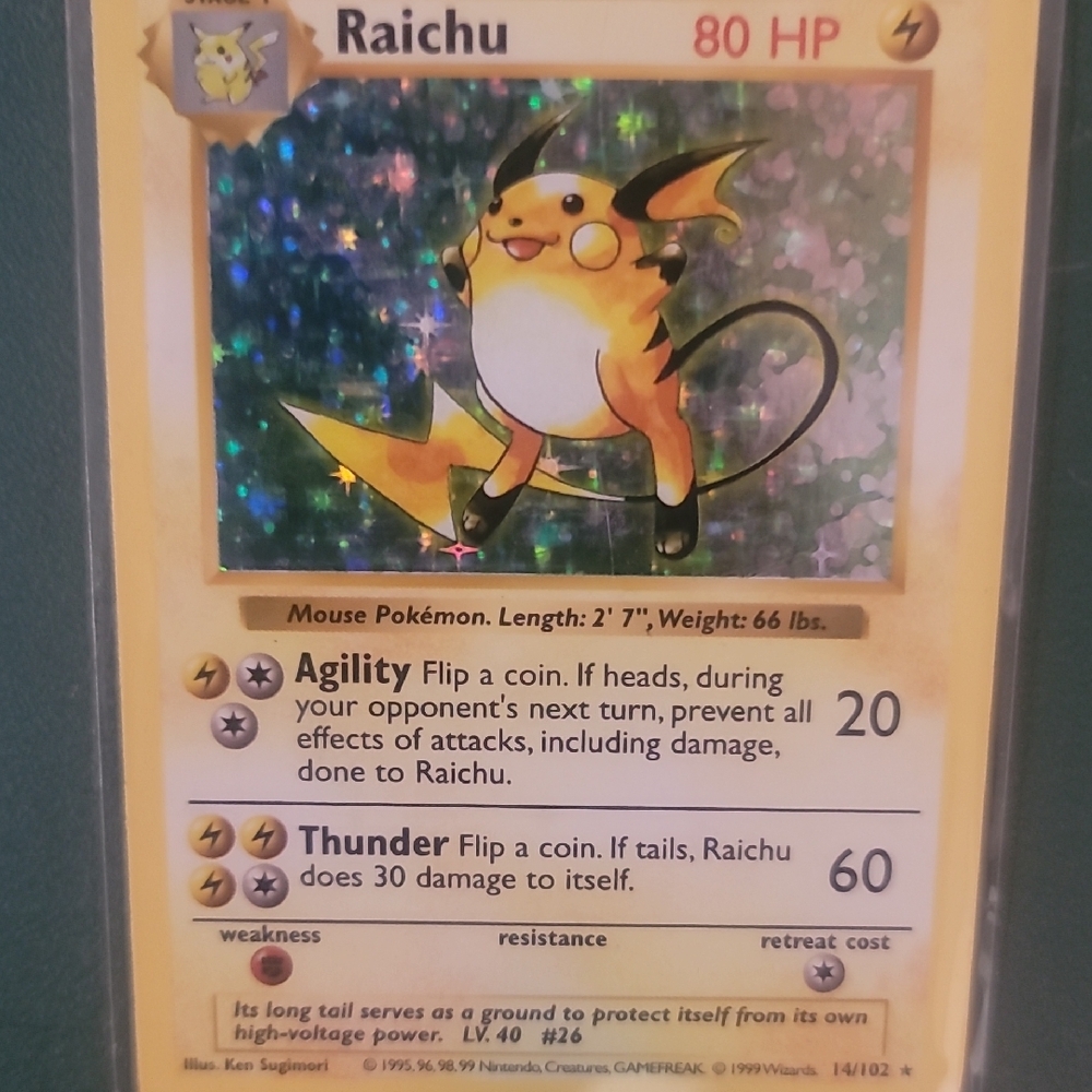 Raichu Pokémon Card Holographic